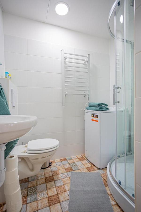 Cosy Gallery Flat In Akacfa St. 부다페스트 외부 사진
