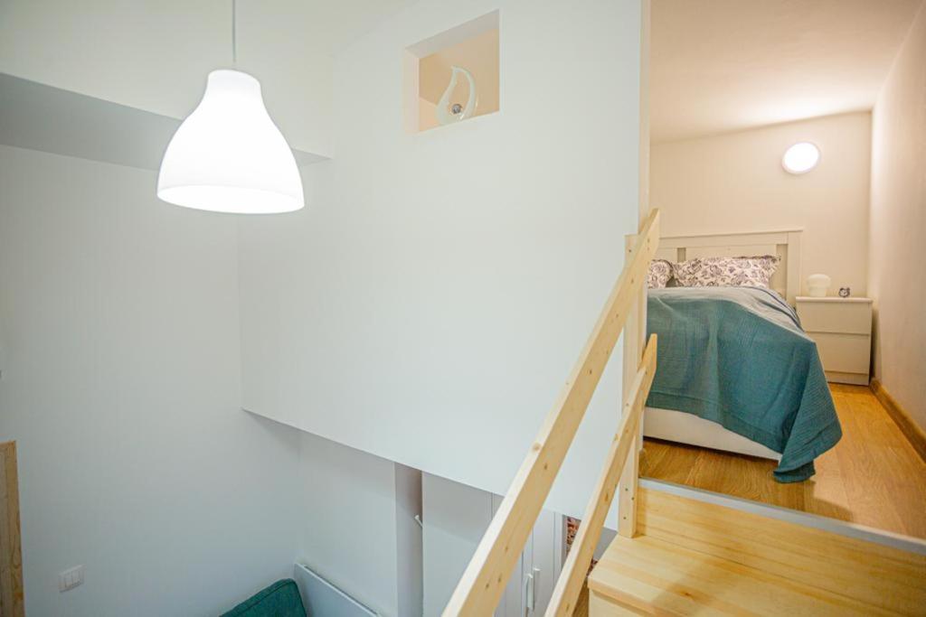 Cosy Gallery Flat In Akacfa St. 부다페스트 외부 사진